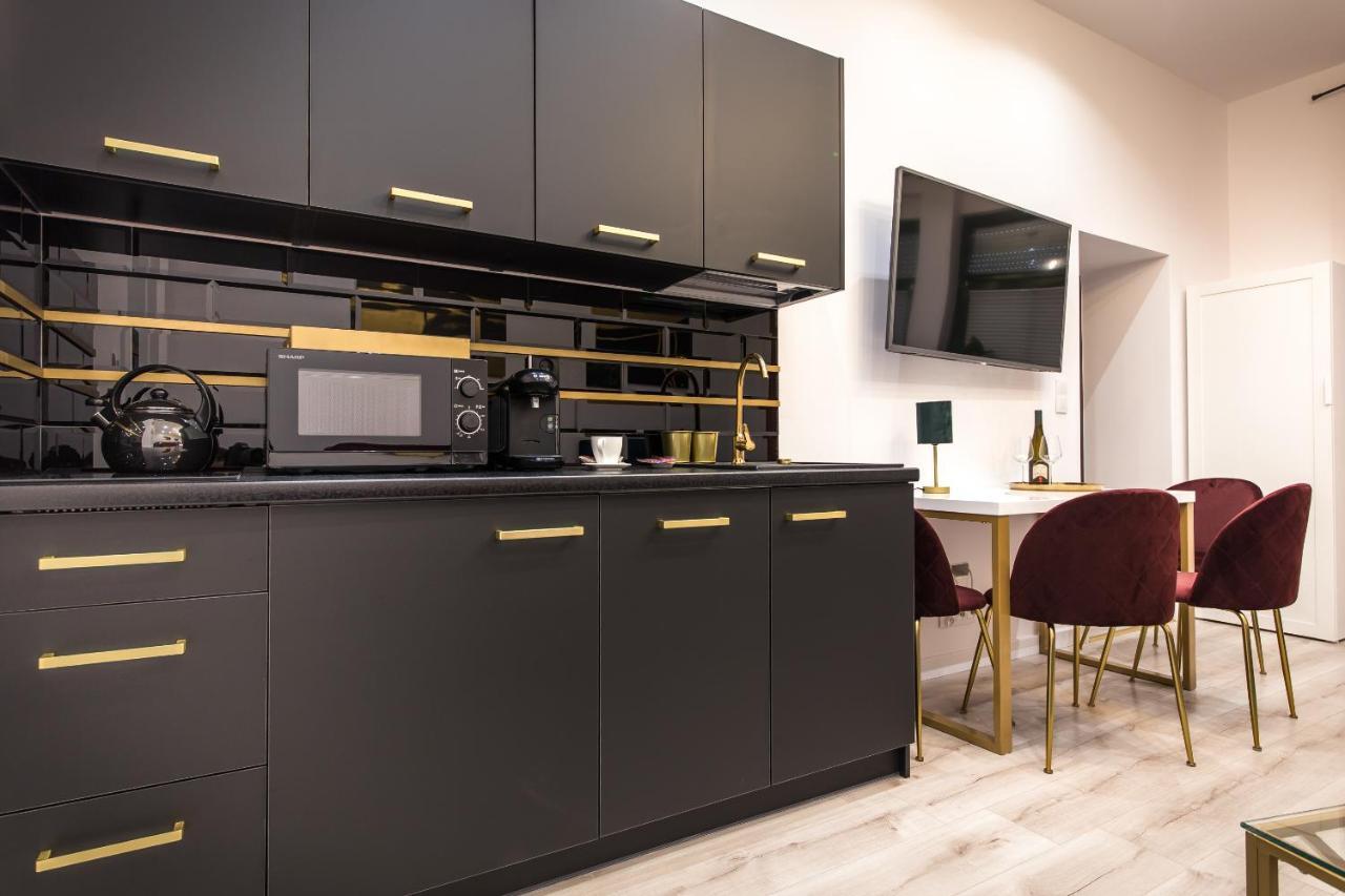 Golden Moonlight Apartamento Zielona Góra Exterior foto